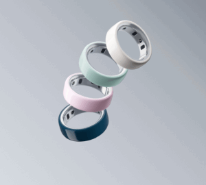 Oura Ring 4 Ceramic Packshot