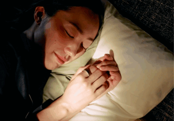 How Oura helps you sleep better