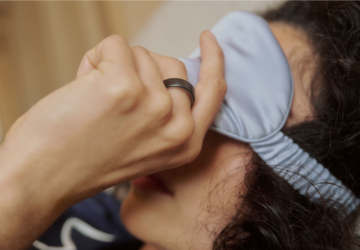 Person sleeping wearing Oura Ring 5