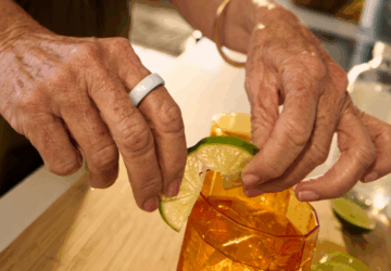 how alcohol impacts sleep